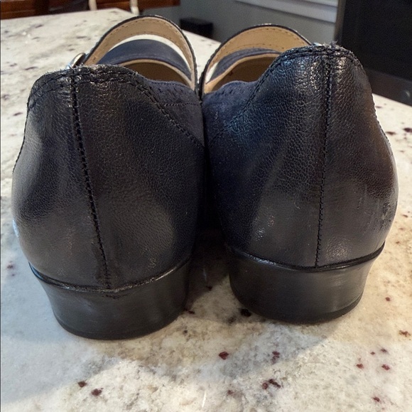 Naturalizer Women's Navy Mary Jane Flats - Picture 4 of 6